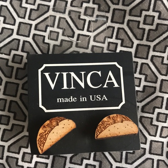 Earrings - Picture 2 of 3